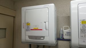 名古屋市西区中小田井 日立製衣類乾燥機 エラー点滅故障修理