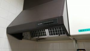 名古屋市西区浄心 レンジフード型キッチン換気扇 回転騒音不良修理 名古屋市西区浄心 レンジフード型キッチン換気扇 回転騒音不良修理