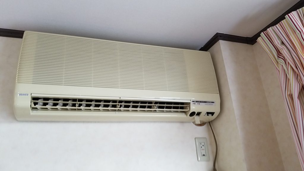 愛知県愛西市佐屋町 先方購入エアコン交換工事をアップしました